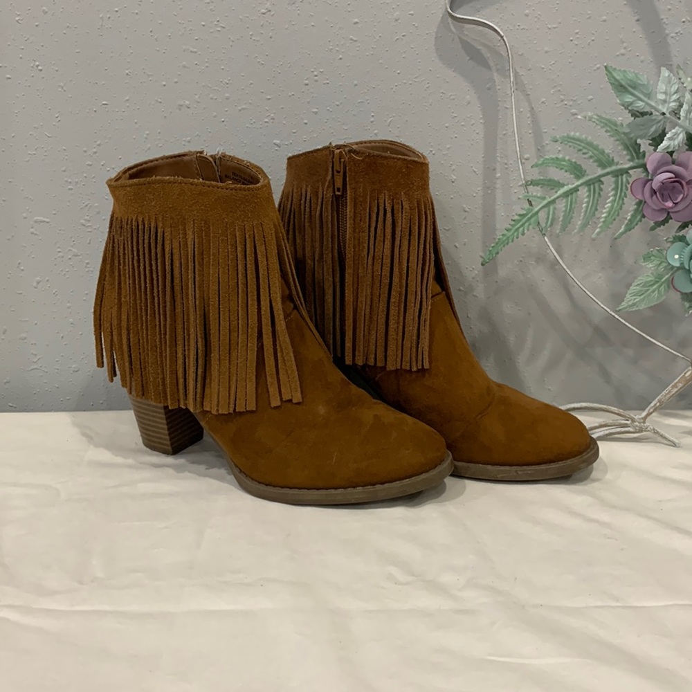Mossimo fringe ankle booties